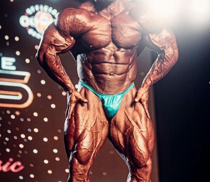 Human-Growth-Hormone-Bodybuilders-on-stage